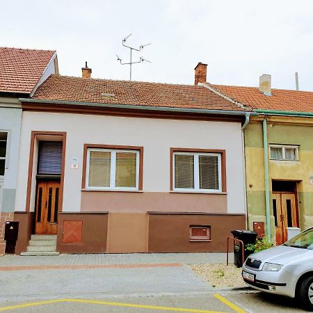 Apartament Cechovka Brzecław Zewnętrze zdjęcie